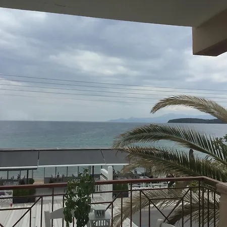 Glykanisos Mini Apartament Néa Péramos